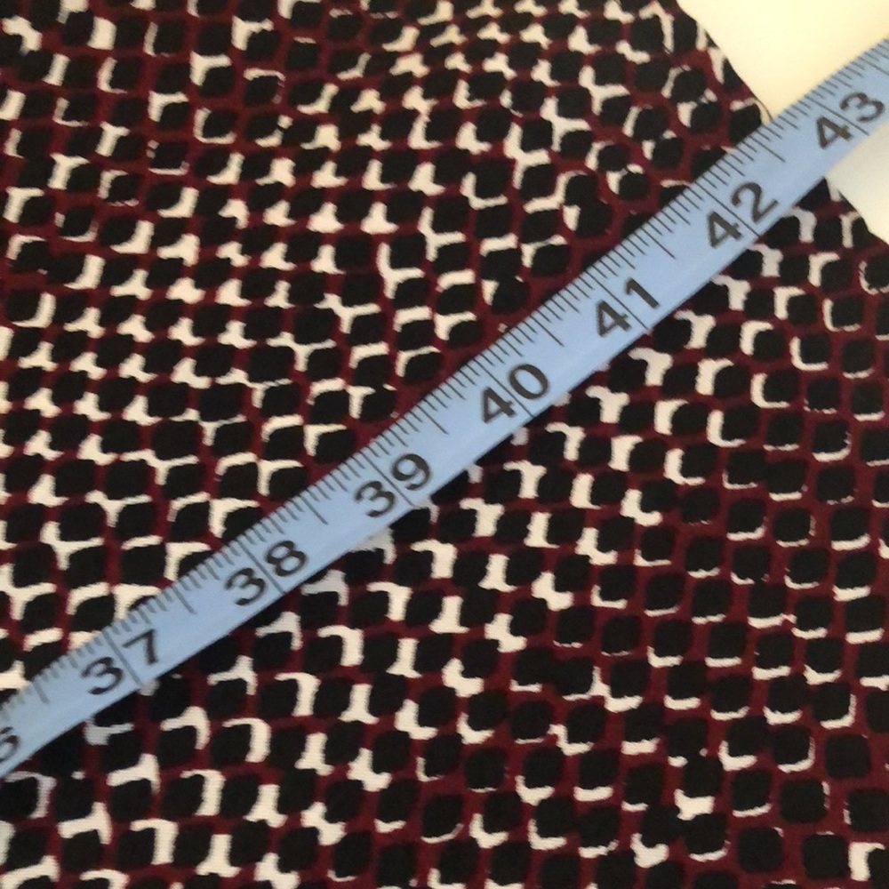 Volcom Patterned V-Neck Sleeveless Midi Dress - Picture 7 of 9
